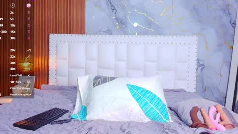 LITTLE AINHOA  online show from 02.03.25