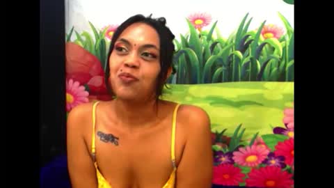 Snapshot of indiandesire4u69 chatting on 10.24.25 Lia online show from 10.24.25