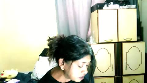 indianpleasures21 online show from 05.23.26