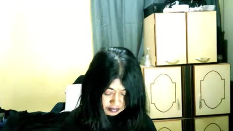 indianpleasures21 online show from 05.25.26