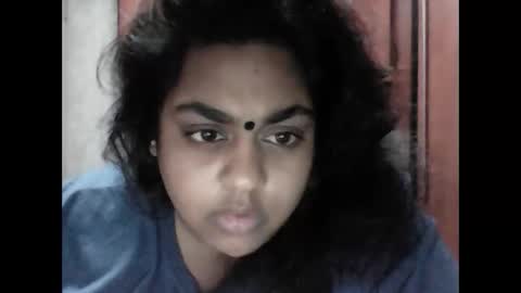 Snapshot of indianpooja1027 chatting on 09.13.25 indianpooja1027 online show from 09.13.25