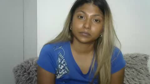 indianqtpie6 online show from 11.04.25