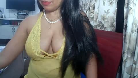 Snapshot of indianrads9 chatting on 06.11.26 Radha online show from 06.11.26