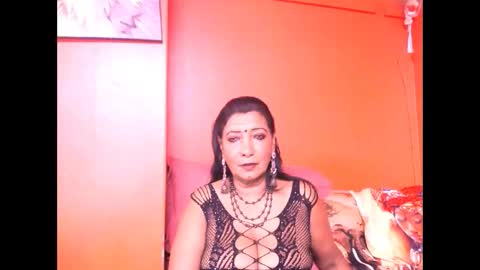 Snapshot of indiansarika65 chatting on 03.01.26 indiansarika65 online show from 03.01.26