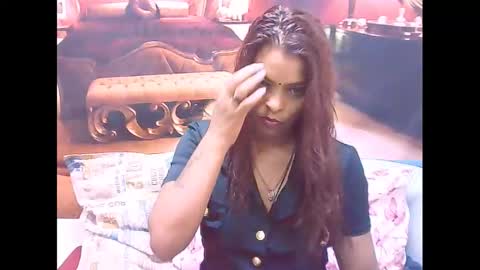 Snapshot of indiansexyass4u2luv chatting on 01.14.25 indiansexyass4u2luv online show from 01.14.25