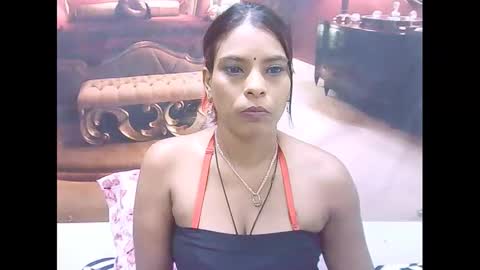 Snapshot of indiansexyass4u2luv chatting on 03.04.25 indiansexyass4u2luv online show from 03.04.25