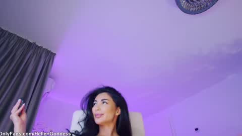 Hellen online show from 11.25.25