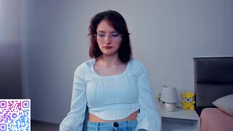 Kira online show from 11.18.25