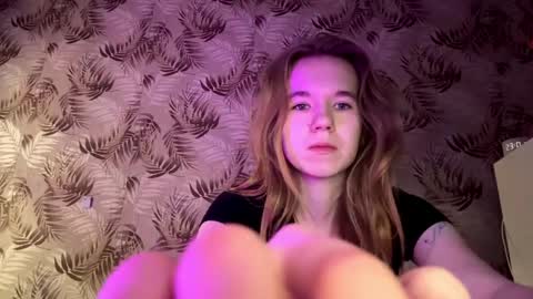 Snapshot of inespacheco chatting on 04.10.26 Sofia online show from 04.10.26