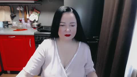 Snapshot of infinity_loveliness chatting on 01.19.25 Infinity online show from 01.19.25