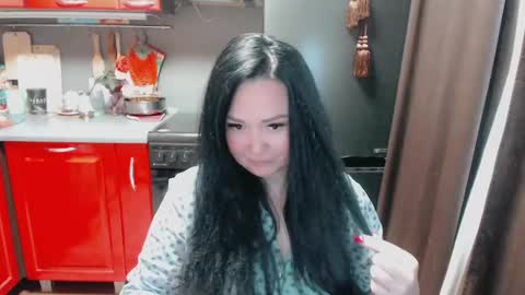 Snapshot of infinity_loveliness chatting on 03.12.25 Infinity online show from 03.12.25