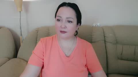 Snapshot of infinity_loveliness chatting on 11.19.25 Infinity online show from 11.19.25