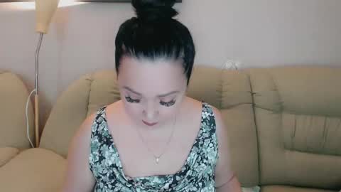 Snapshot of infinity_loveliness chatting on 11.21.25 Infinity online show from 11.21.25