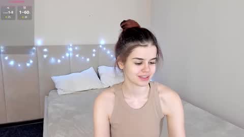 Snapshot of infinity_ti chatting on 12.22.25 infinity_ti online show from 12.22.25