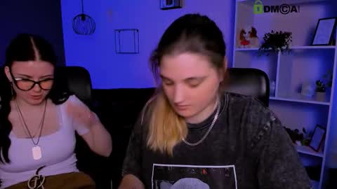 inga_gree online show from 12.21.25