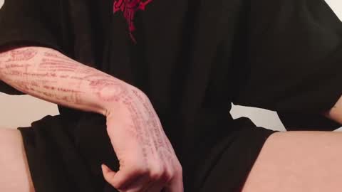 Snapshot of ingret_sunshine chatting on 02.12.25 Ingret online show from 02.12.25