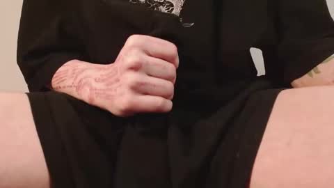 Snapshot of ingret_sunshine chatting on 02.22.25 Ingret online show from 02.22.25