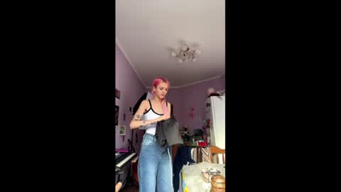 Snapshot of ingridmayer chatting on 06.15.26 ingridmayer online show from 06.15.26