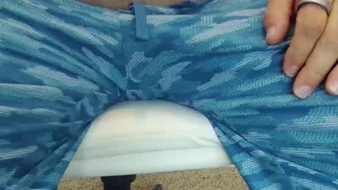 Hanging Out online show from 12.04.25