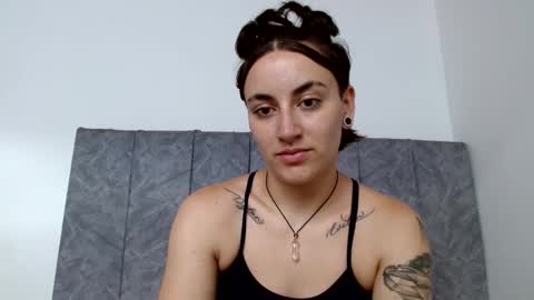 Snapshot of inkedgoddess58 chatting on 10.13.25 lyan onlyfans n linda online show from 10.13.25