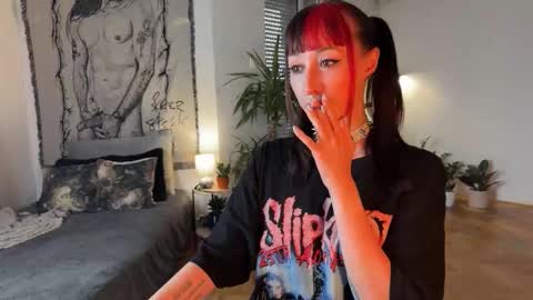 Snapshot of inkedvvitch chatting on 10.15.25 Xenia online show from 10.15.25