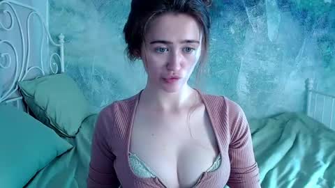 Lina online show from 05.15.26