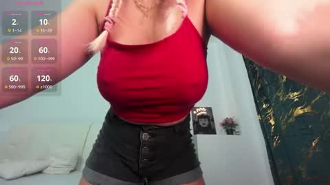 Snapshot of innocent_angell chatting on 03.03.26 Eva online show from 03.03.26