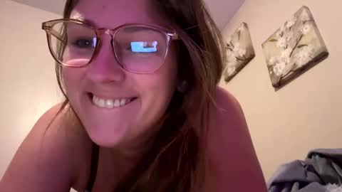 innocentlilsarah online show from 10.20.25