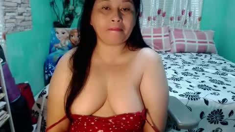 Snapshot of inocent_joy chatting on 01.31.25 inocent_joy online show from 01.31.25