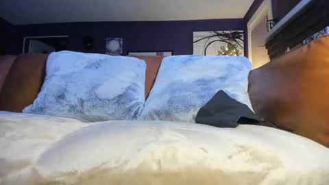 Snapshot of insert_token_icum chatting on 12.16.24 Lucifer online show from 12.16.24