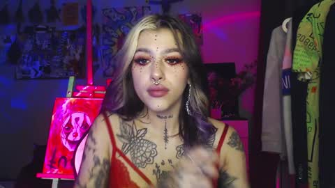 Snapshot of insunnity666 chatting on 12.17.24 Insunnity666 online show from 12.17.24