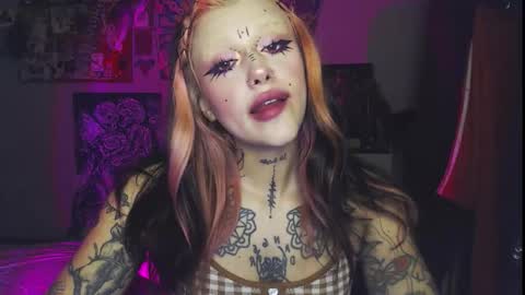 Snapshot of insunnity666 chatting on 10.08.25 Insunnity666 online show from 10.08.25