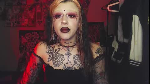 Snapshot of insunnity666 chatting on 11.15.25 Insunnity666 online show from 11.15.25