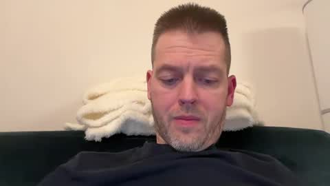 Snapshot of interestedhun chatting on 01.16.25 InterestedHun online show from 01.16.25