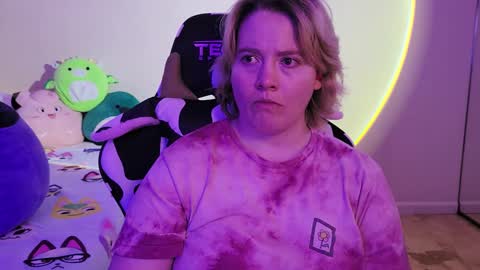 Faye online show from 12.29.24