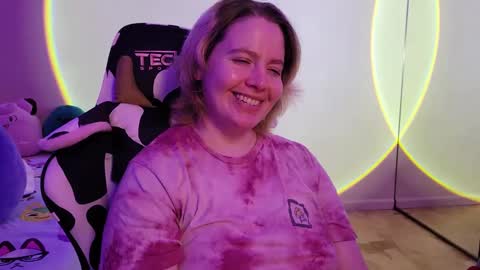 Faye online show from 02.19.25