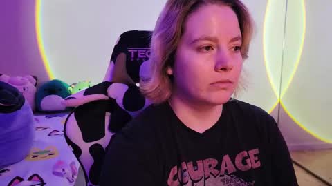 Faye online show from 02.23.25