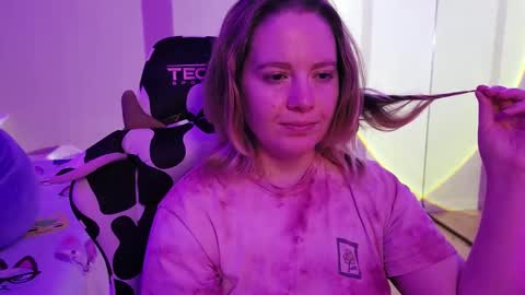 Faye online show from 10.12.25