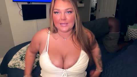 Snapshot of interracialfun379687 chatting on 04.28.26 interracialfun379687 online show from 04.28.26