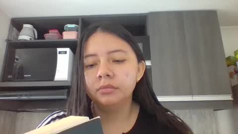 Iris 3 online show from 09.12.25