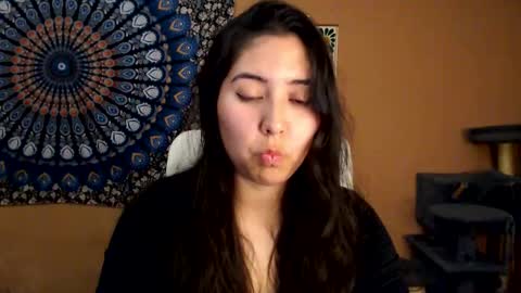 Africa online show from 11.04.25