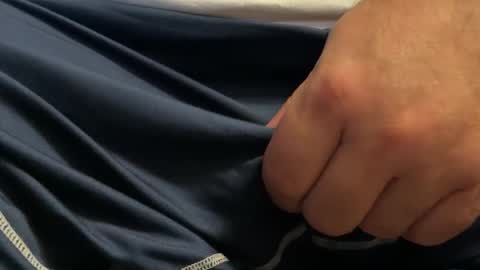 intressiert online show from 10.30.25