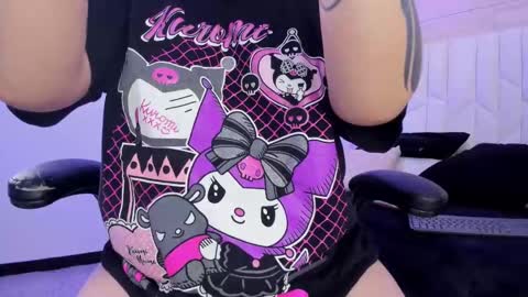 Snapshot of io_chie_ chatting on 09.16.25 io_chie_ online show from 09.16.25