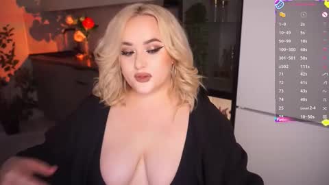 Snapshot of irena_barr18 chatting on 10.19.25 Irena Barr online show from 10.19.25