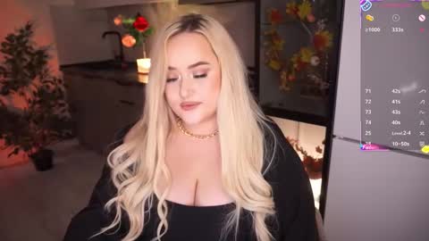 Snapshot of irena_barr18 chatting on 11.26.25 Irena Barr online show from 11.26.25