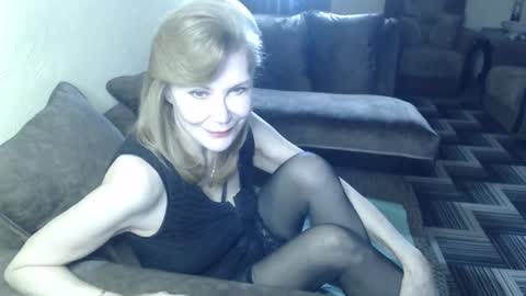 irenalegs online show from 03.03.26