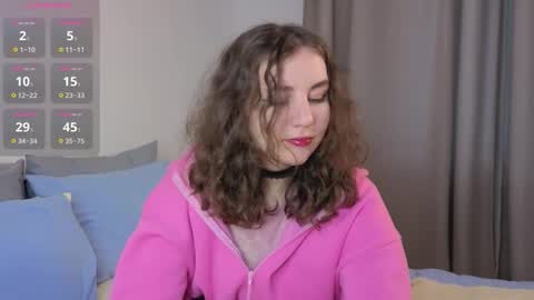 Snapshot of ireneharris chatting on 10.25.25 Maxin online show from 10.25.25