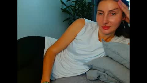 Snapshot of irina9793 chatting on 06.02.26 irina online show from 06.02.26