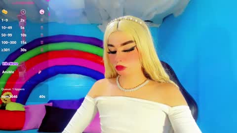 Snapshot of irina_lechera_ chatting on 12.17.24 Irina online show from 12.17.24