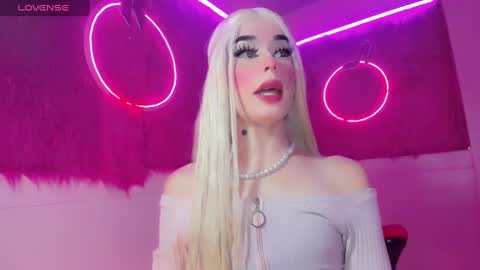 Snapshot of irina_lechera_ chatting on 01.15.25 Irina online show from 01.15.25